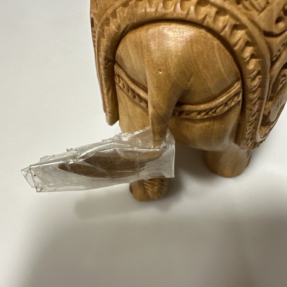 Small Minimalistic Wooden India‎ Elephant decor  2.5x4 - Picture 5 of 6